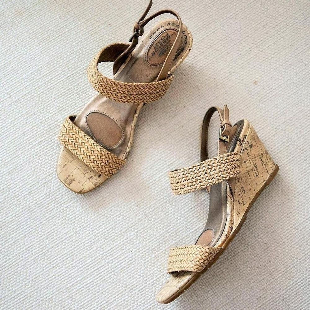 Lifestride Tan Woven Cork Wedge Beach sling back Women's Wedge Sandals Size 9